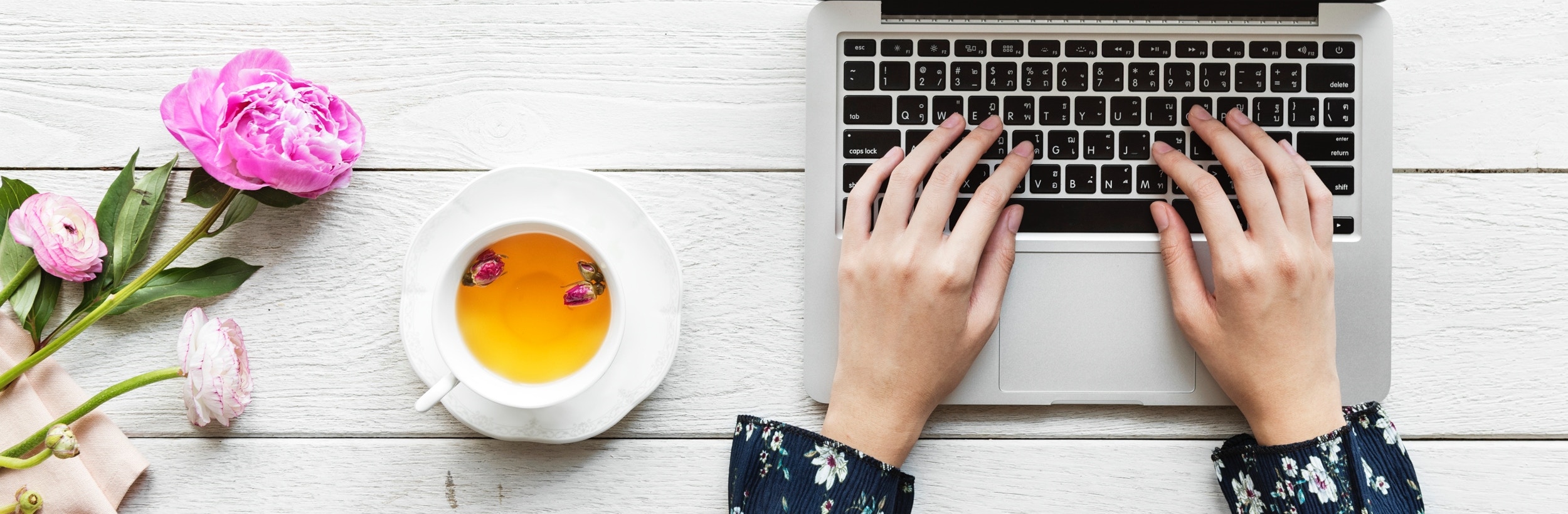 Joie Gowan Lizzy Gowan Mother and Daughter Seattle Real Estate Team