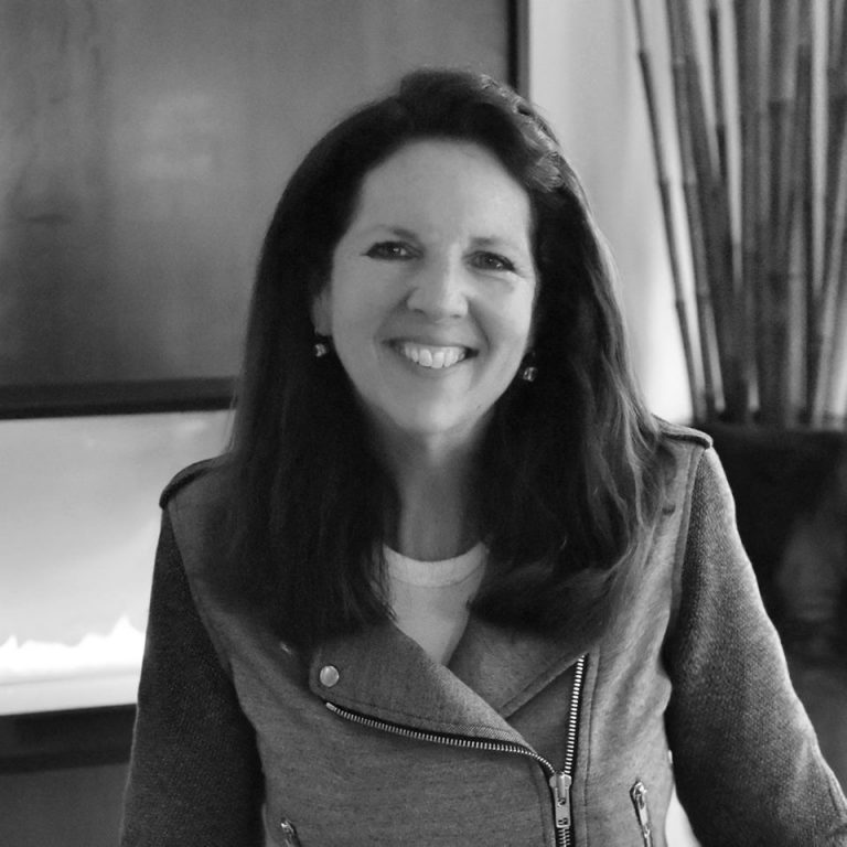 Joie Gowan Lizzy Gowan Mother and Daughter Seattle Real Estate Team